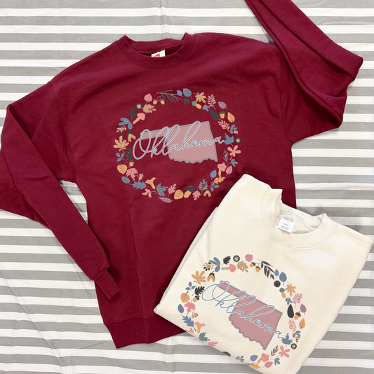 OKLAHOMA 2025: Oklahoma Fall Leaves Wreath (ULTIMATE SWEATSHIRT)