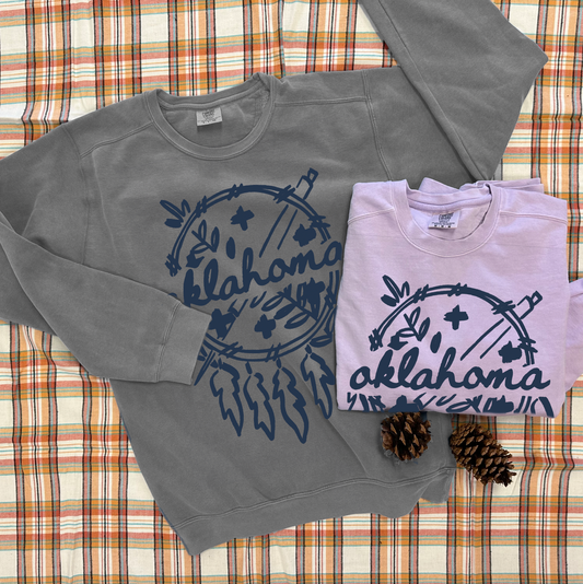 OKLAHOMA 2025: Simple Brushed Dreamcatcher (COMFORT COLORS SWEATSHIRT)