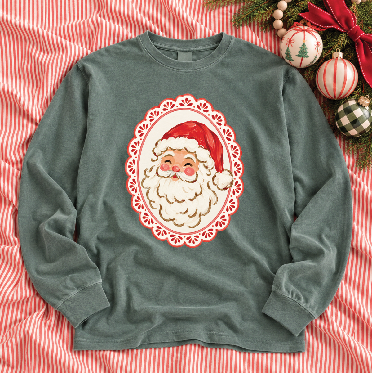 CHRISTMAS 2026: Santa Darling (COMFORT COLORS SHORTSLEEVE or LONGSLEEVE)